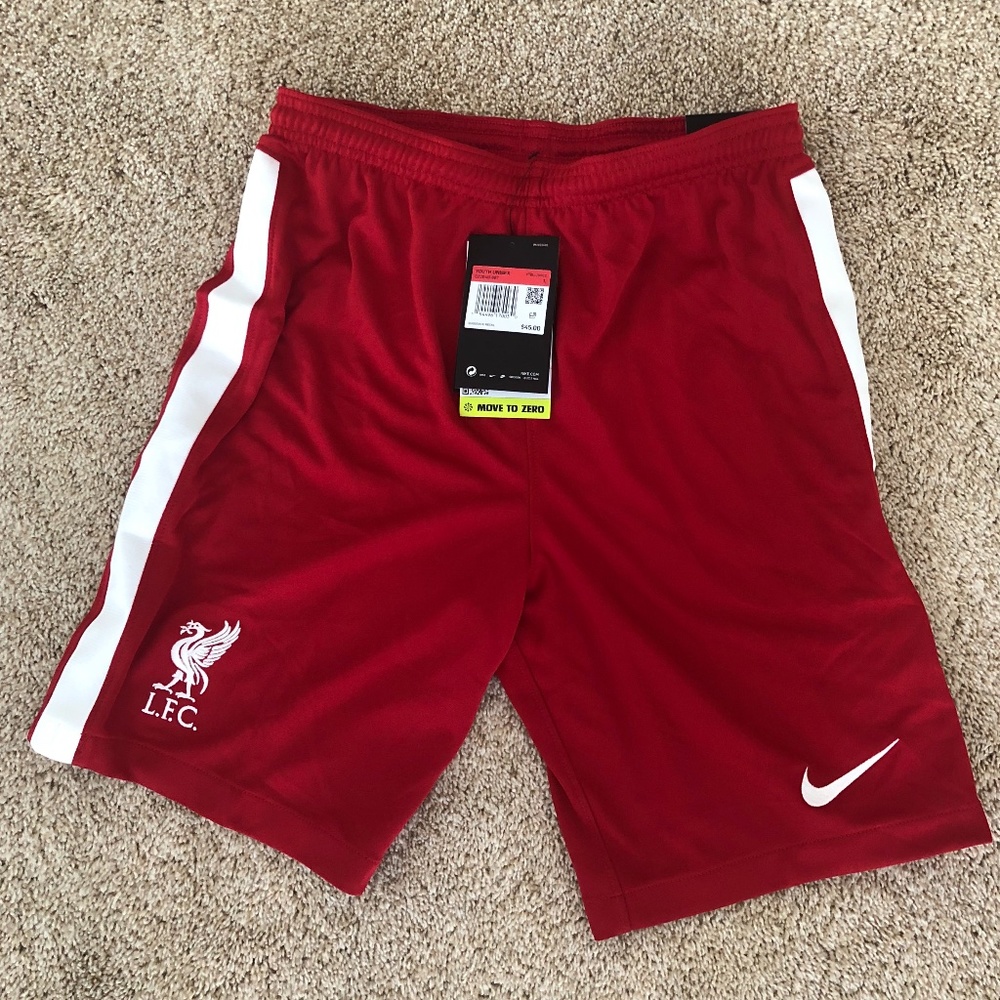 New Nike Liverpool Soccer Club red shorts dri-fit youth L